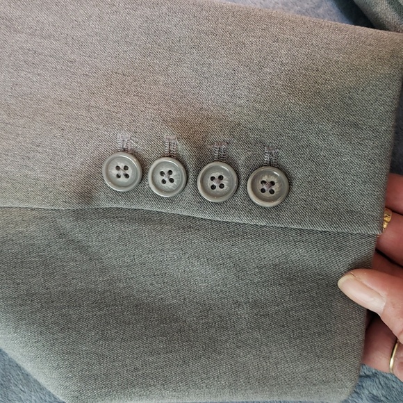 Dove Gray One-button Tropical Blazer XXL - Picture 9 of 15